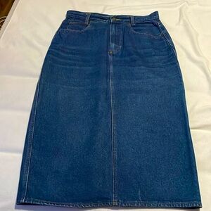 BENETTON JEAN SKIRT